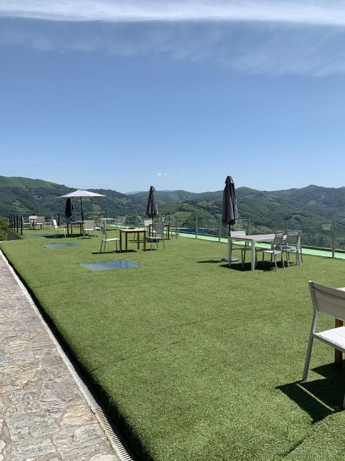 La Aldea Sonada Hotel Oviedo Exterior photo